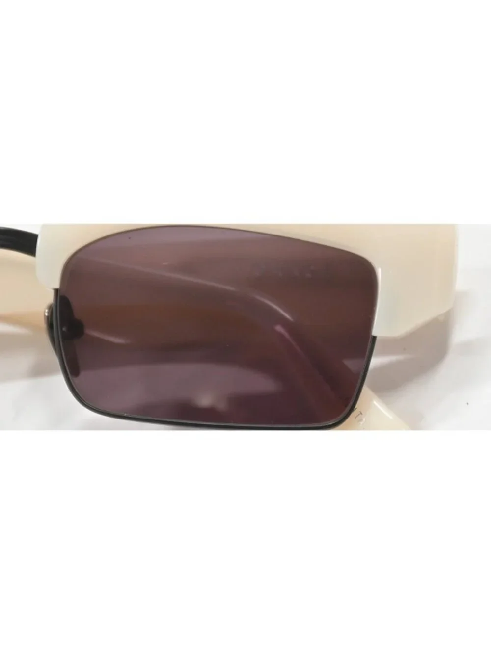 Saint Owen Grace Sunglasses in White
